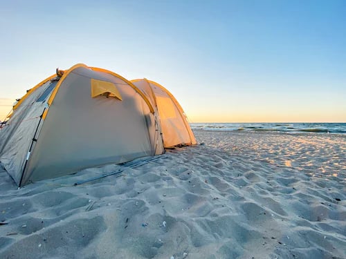 How to Choose the Best Warm Tent for Who Enjoy Cold Weather